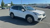 Used 2019 Subaru Forester Premium image 2