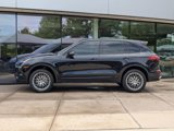 Used 2018 Porsche Cayenne S image 2