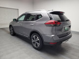 Used 2018 Nissan Rogue SL image 5