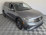 Certified 2023 Volkswagen Tiguan SE image 2