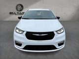 New 2025 Chrysler Pacifica Select image 2