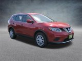 Used 2016 Nissan Rogue S image 2