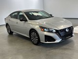 Used 2024 Nissan Altima 2.5 SV image 2