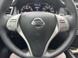 Used 2016 Nissan Rogue SV w/ SV Premium Package image 2
