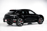 Used 2022 Porsche Macan S w/ Premium Package Plus image 3