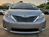 Used 2011 Toyota Sienna XLE image 4