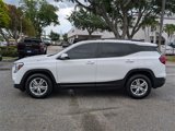 Used 2022 GMC Terrain SLE w/ Driver Convenience Package image 5