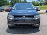 Used 2021 Volkswagen Tiguan SE image 2