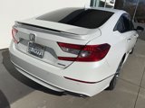 Used 2018 Honda Accord Touring image 4