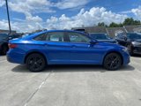 Used 2022 Volkswagen Jetta SE w/ Panoramic Sunroof Package image 2