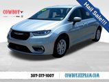Used 2023 Chrysler Pacifica Touring-L image 1