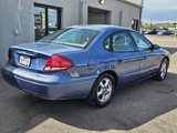 Used 2004 Ford Taurus SE image 2