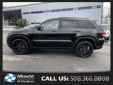Used 2021 Jeep Grand Cherokee Freedom Edition image 2