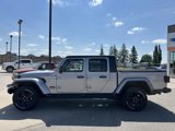 Used 2021 Jeep Gladiator Sport image 3