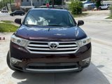 Used 2012 Toyota Highlander FWD image 2