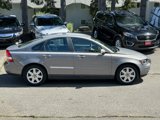 Used 2004 Volvo S40 2.4i image 2