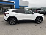 Used 2024 Chevrolet Trax LT w/ Driver Confidence Package image 3