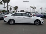 New 2025 Hyundai Elantra SE image 5