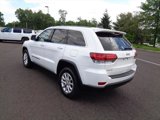 Certified 2022 Jeep Grand Cherokee Laredo E w/ Security & Convenience Group image 3