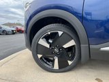 New 2025 Nissan Kicks SR image 3