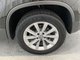 Used 2017 Volkswagen Tiguan Limited w/ Alloy Wheels Package image 2