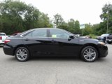 Used 2015 Toyota Camry SE image 5