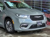 Used 2021 Chrysler Pacifica Touring-L image 2