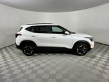 Used 2024 Kia Seltos EX image 5