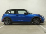 Certified 2025 MINI Cooper 2-Door Hardtop image 4