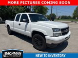 Used 2006 Chevrolet Silverado 1500 LT w/ Light Duty Power Package image 2