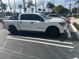 Used 2018 Nissan Titan SV w/ SV Convenience Package image 3