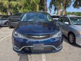 Used 2017 Chrysler Pacifica Touring-L image 2