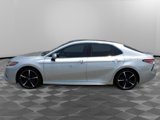 Used 2018 Toyota Camry XSE image 3