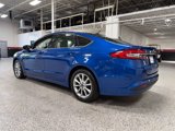 Used 2017 Ford Fusion SE w/ Fusion SE Technology Package image 3