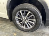 Used 2017 Toyota Highlander XLE image 4