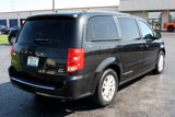 Used 2016 Dodge Grand Caravan SXT w/ UConnect Hands-Free Group image 4