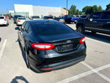 Used 2015 Ford Fusion SE image 3