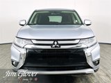 Used 2017 Mitsubishi Outlander SE image 2