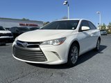 Used 2017 Toyota Camry XLE image 2