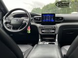Used 2020 Ford Explorer XLT w/ Equipment Group 202A image 2