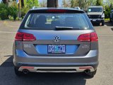 Used 2017 Volkswagen Golf Alltrack SE image 4