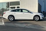 Used 2022 Chevrolet Malibu LT image 3