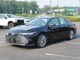 Used 2019 Toyota Avalon Limited image 2