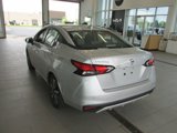 Used 2021 Nissan Versa SV image 6