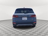 Used 2023 Volkswagen Taos SE image 6