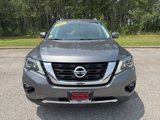 Used 2020 Nissan Pathfinder Platinum image 3