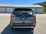 Used 2024 Ford Edge SEL w/ Convenience Package image 5