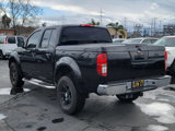 Used 2010 Nissan Frontier SE image 3