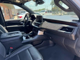 Used 2024 Chevrolet Suburban Premier image 4