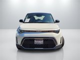 Used 2023 Kia Soul S image 3